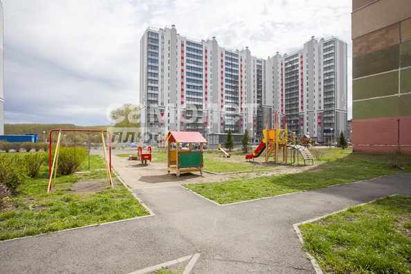 
   Продам 2-комнатную, 40.1 м², Космическая ул, 4В/2

. Фото 21.