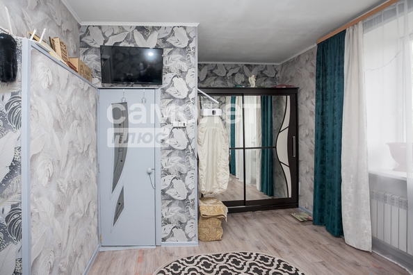 
   Продам 2-комнатную, 49.7 м², Назарова ул, 4

. Фото 5.