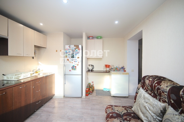 
   Продам дом, 77.2 м², Кемерово

. Фото 2.