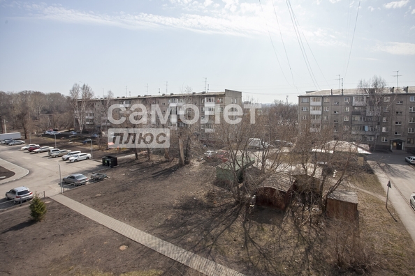 
   Продам 3-комнатную, 65.2 м², Космическая ул, 4/1

. Фото 23.