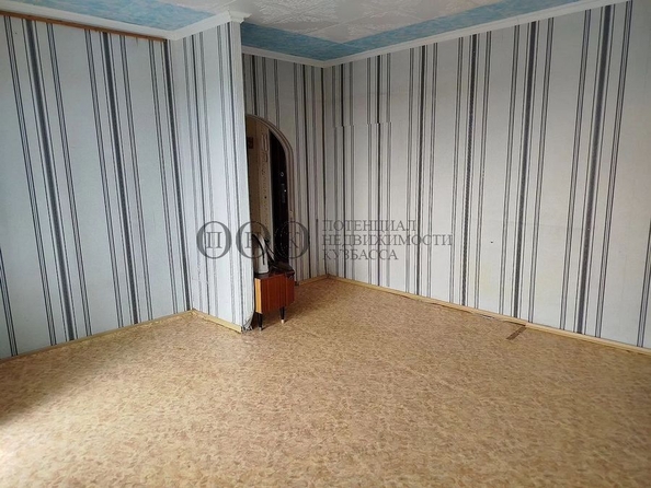 
   Продам 1-комнатную, 34 м², Молодежный пр-кт, 9г

. Фото 2.