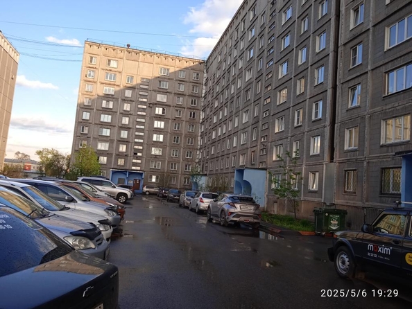 
   Продам 3-комнатную, 65 м², Вокзальная  ул, 25

. Фото 1.