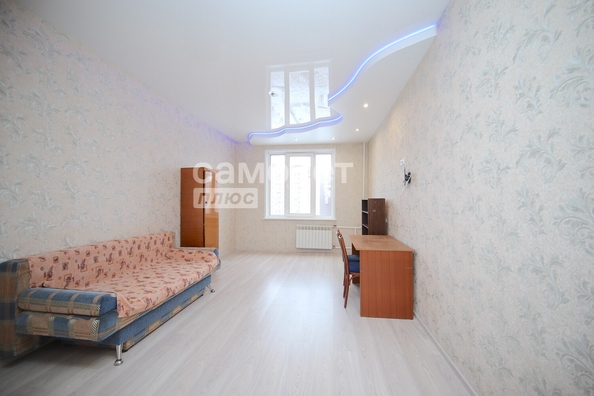 
   Продам 2-комнатную, 80 м², Шахтеров пр-кт, 62Б

. Фото 2.