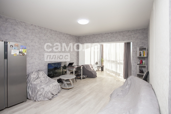 
  Продается 2-комн. квартира, 50 м², Строителей б-р, д. 71
. Фото 1.