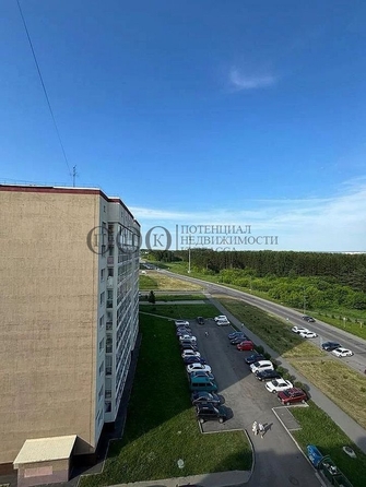 
  Продается 2-комн. квартира, 67 м², Серебряный бор ул, д. 13
. Фото 9.