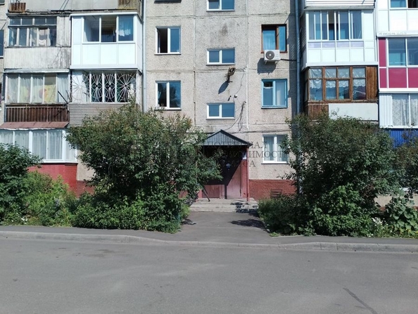 
  Продается 1-комн. квартира, 30.4 м², Октябрьский пр-кт, д. 69
. Фото 3.