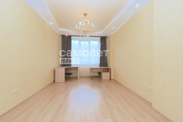 
  Продается 4-комн. квартира, 88.5 м², Осенний б-р, д. 6
. Фото 11.