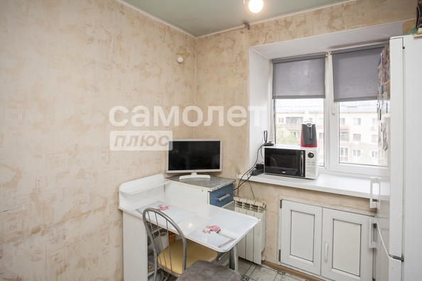 
  Продается 2-комн. квартира, 40.1 м², Дзержинского ул, д. 13
. Фото 16.