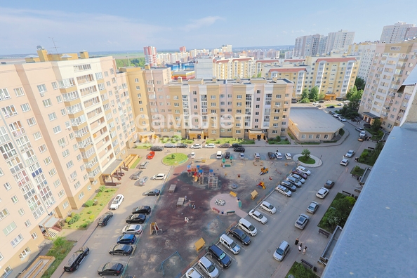 
  Продается 1-комн. квартира, 38.4 м², Шахтеров пр-кт, д. 72
. Фото 7.