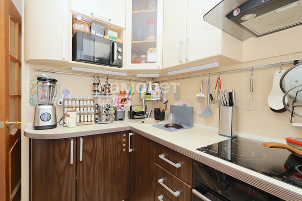 
  Продается 3-комн. квартира, 61.5 м², Институтская ул, д. 4
. Фото 18.