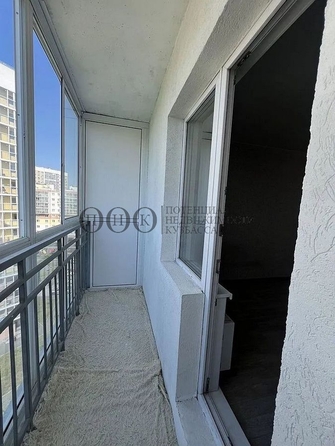 
  Продается 1-комн. квартира, 28.5 м², Строителей б-р, д. 69
. Фото 8.