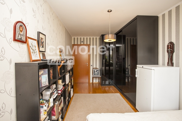 
  Продается 4-комн. квартира, 160.8 м², Строителей б-р, д. 28/1
. Фото 19.