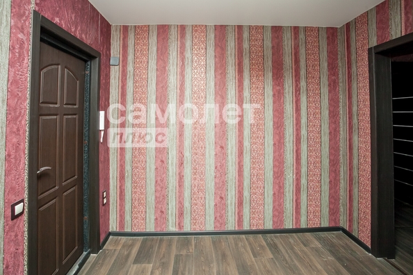 
  Продается 4-комн. квартира, 75.8 м², Свободы ул, д. 21
. Фото 8.