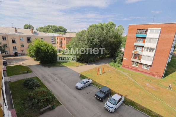 
  Продается 3-комн. квартира, 62.2 м², Инициативная ул, д. 16А
. Фото 3.