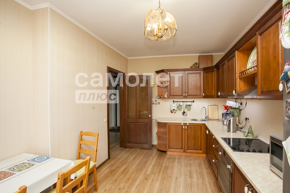 
  Продается 2-комн. квартира, 83.5 м², Шахтеров пр-кт, д. 66
. Фото 6.