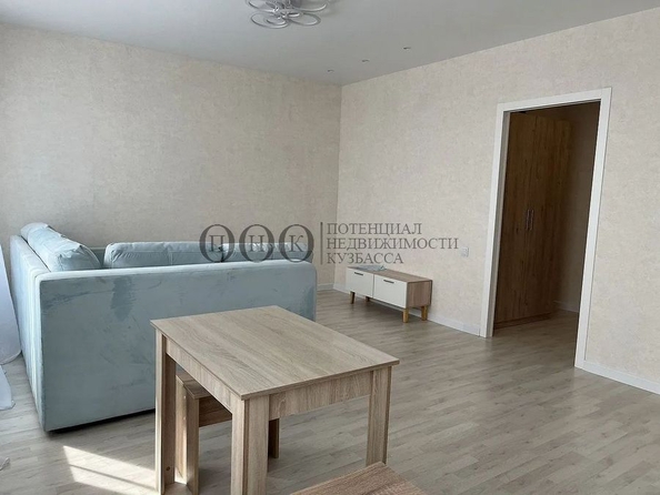 
  Продается 1-комн. квартира, 31 м², Баварская ул, д. 10
. Фото 3.