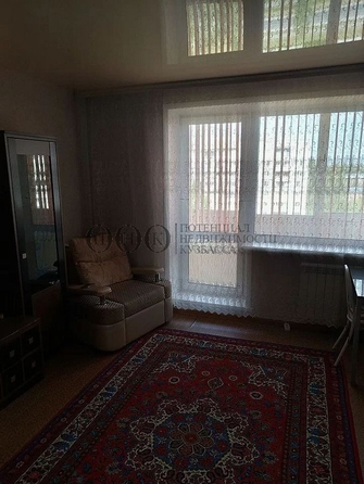 
  Продается 1-комн. квартира, 38 м², Институтская ул, д. 13
. Фото 4.