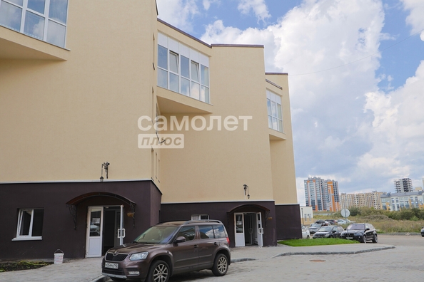 
  Продается 2-комн. квартира, 77.4 м², Строителей б-р, д. 71/8
. Фото 5.