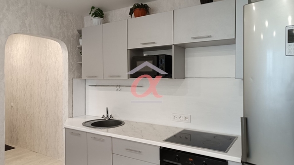 
  Продается 4-комн. квартира, 47 м², Строителей б-р, д. 27б
. Фото 11.
