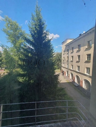
  Продается 2-комн. квартира, 60.2 м², Николая Островского ул, д. 27
. Фото 7.