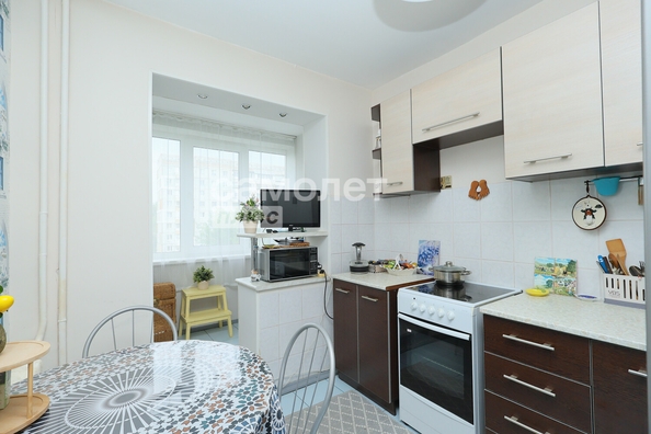 
  Продается 2-комн. квартира, 46.52 м², Октябрьский пр-кт, д. 89
. Фото 1.