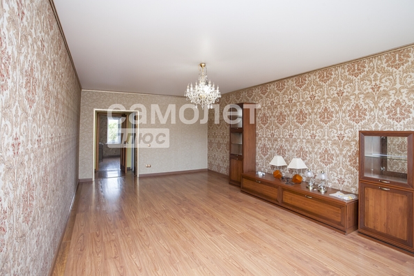 
  Продается 3-комн. квартира, 100.2 м², Свободы ул, д. 25
. Фото 4.