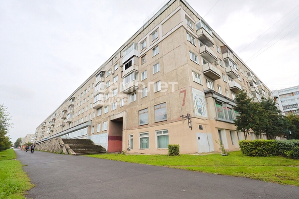 
  Продается 2-комн. квартира, 44.3 м², Строителей б-р, д. 7
. Фото 19.