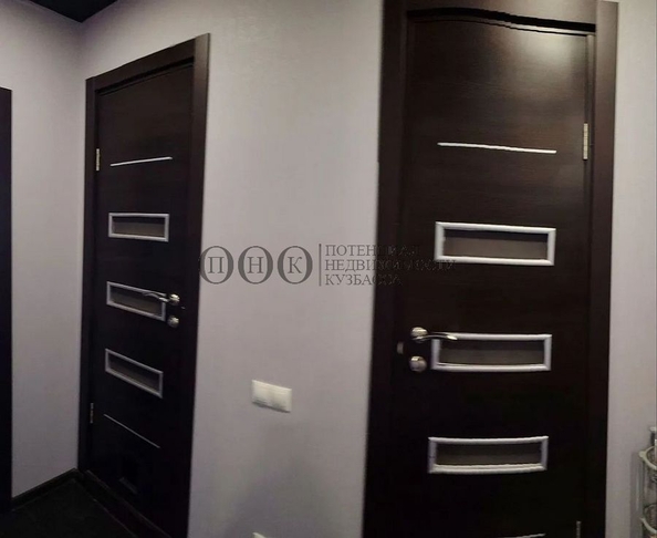 
  Продается 2-комн. квартира, 52 м², Шахтеров пр-кт, д. 82а
. Фото 7.