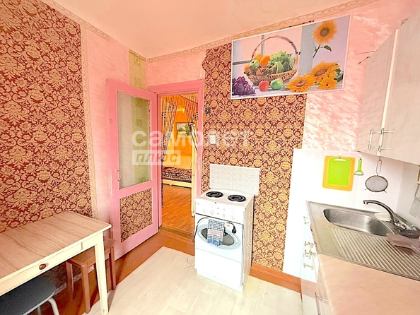 
  Продается 2-комн. квартира, 43.7 м², Дзержинского ул, д. 17
. Фото 7.