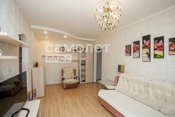 
  Продается 4-комн. квартира, 74.1 м², Ленина пр-кт, д. 143
. Фото 4.