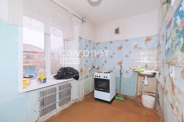 
  Продается 2-комн. квартира, 42.2 м², Революции ул, д. 6
. Фото 9.