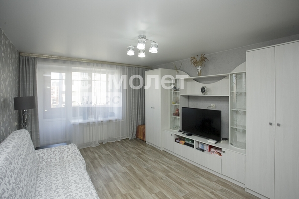 
  Продается 3-комн. квартира, 61 м², Веры Волошиной ул, д. 28
. Фото 1.