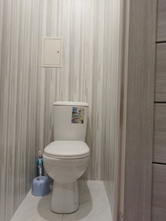 
  Продается 3-комн. квартира, 51 м², Веры Волошиной ул, д. 14
. Фото 9.