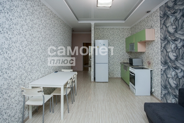 
  Продается 2-комн. квартира, 62.1 м², Притомская набережная ул, д. 23
. Фото 9.