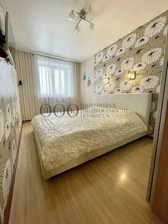 
  Продается 3-комн. квартира, 54.7 м², Дзержинского ул, д. 12
. Фото 7.