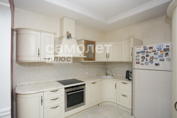 
  Продается 3-комн. квартира 156 м². Фото 1.