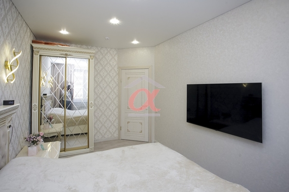 
  Продается 4-комн. квартира 81 м², в ЖК Мичуринская аллея, дом 58 корп 1. Фото 10.
