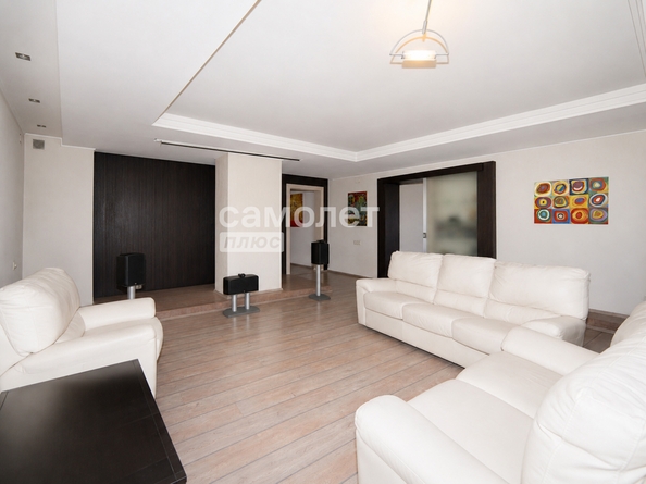 
  Продается 3-комн. квартира 210.2 м². Фото 7.