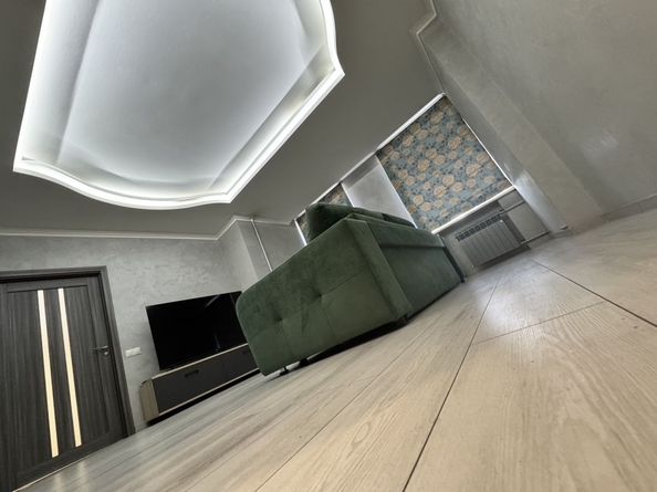 
  Сдается 2-комн. квартира 67.8 м². Фото 1.