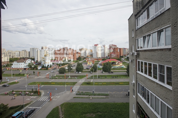 
  Продается 3-комн. квартира 107.3 м². Фото 1.