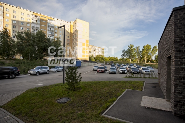 
  Продается 3-комн. квартира 48.2 м², в ЖК Парковый, дом 3 этап 1. Фото 24.