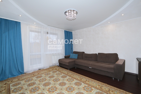 
  Продается 4-комн. квартира 80.2 м². Фото 1.