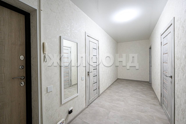 
   Продам 1-комнатную, 50.9 м², Кирова ул, 242

. Фото 16.