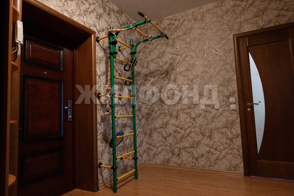 
   Продам 2-комнатную, 60 м², Кропоткина ул, 116/1

. Фото 8.