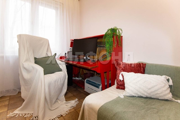 
   Продам 3-комнатную, 59.9 м², Никитина ул, 68

. Фото 2.