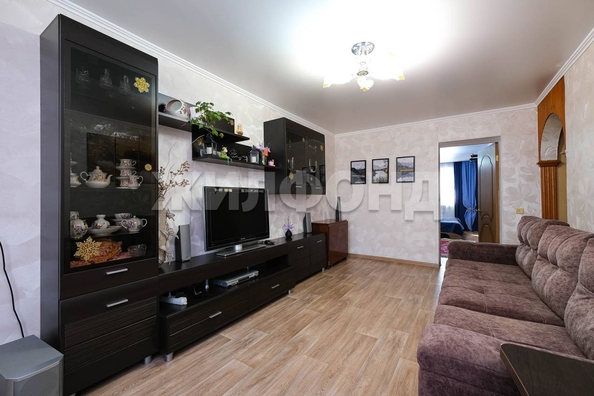 
  Продается 3-комн. квартира, 60.7 м², Грунтовая ул, д. 12
. Фото 3.