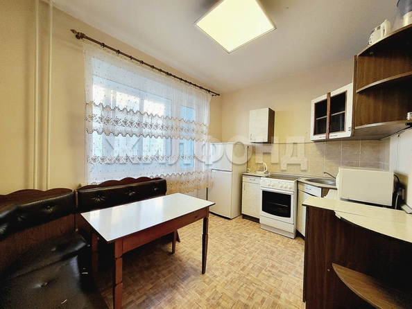
   Продам 1-комнатную, 32.5 м², Титова ул, 238/2

. Фото 3.