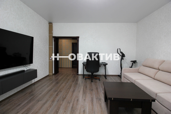 
   Продам 2-комнатную, 68 м², 1-е Мочищенское ш, 150

. Фото 4.
