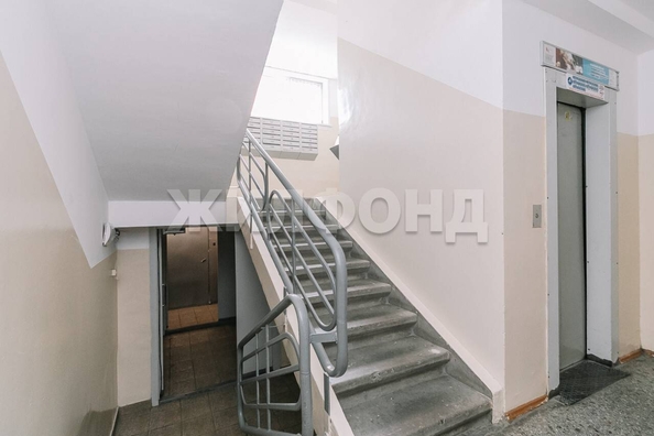 
   Продам 3-комнатную, 65.8 м², Тюленина ул, 15

. Фото 14.