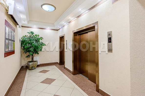
   Продам 4-комнатную, 143 м², Романова ул, 25

. Фото 19.